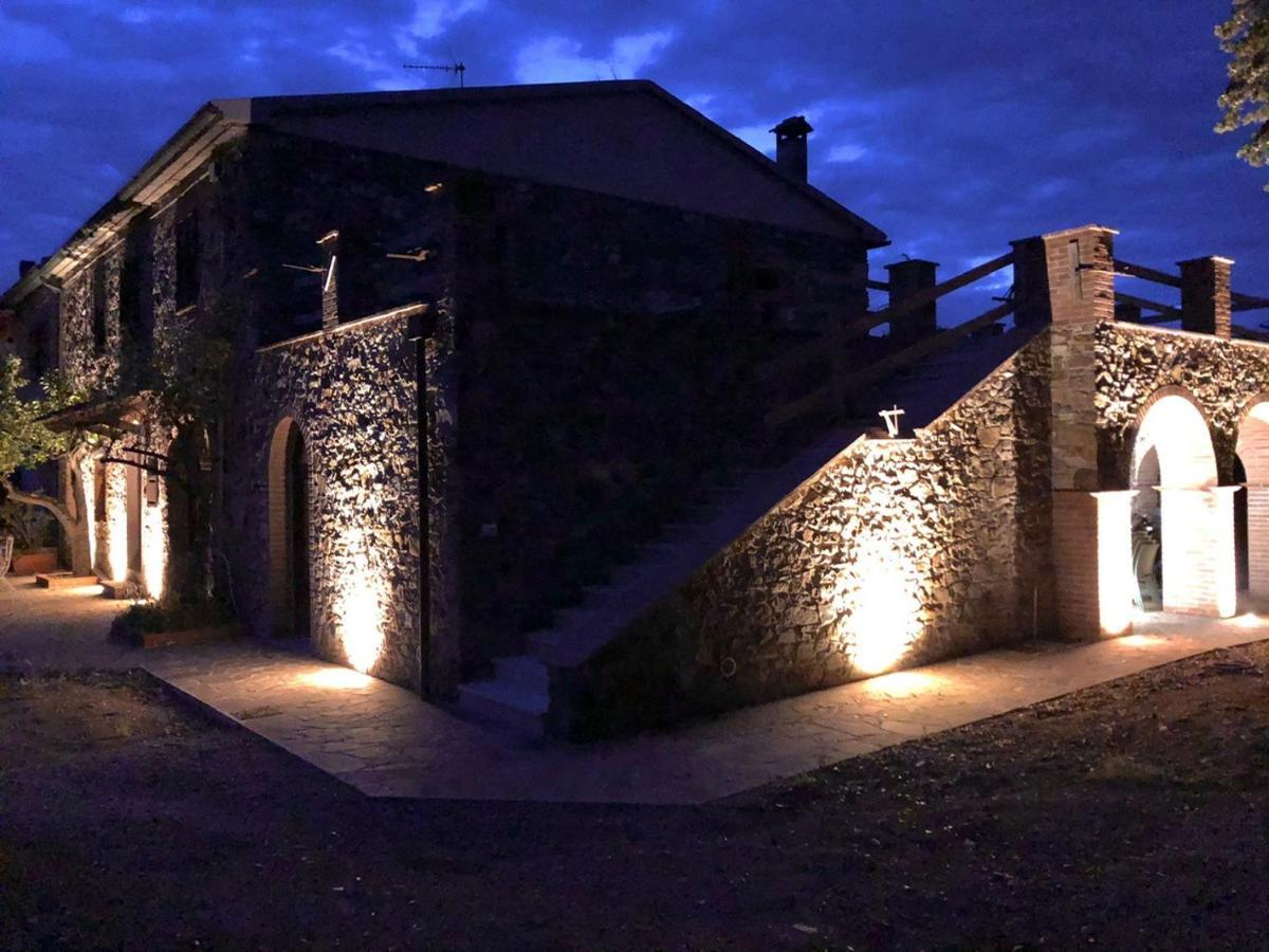 Agriturismo Il Broletto 수베레토 외부 사진