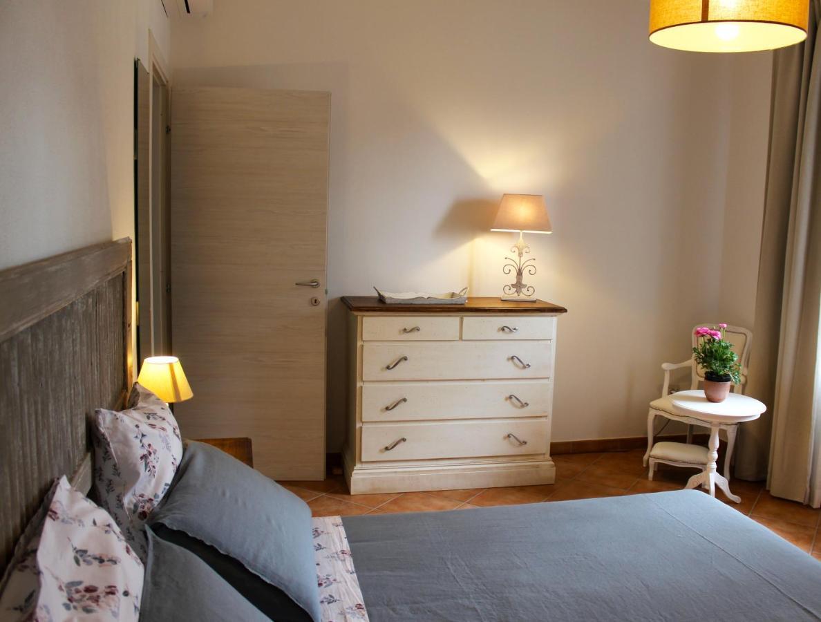 Agriturismo Il Broletto 수베레토 외부 사진