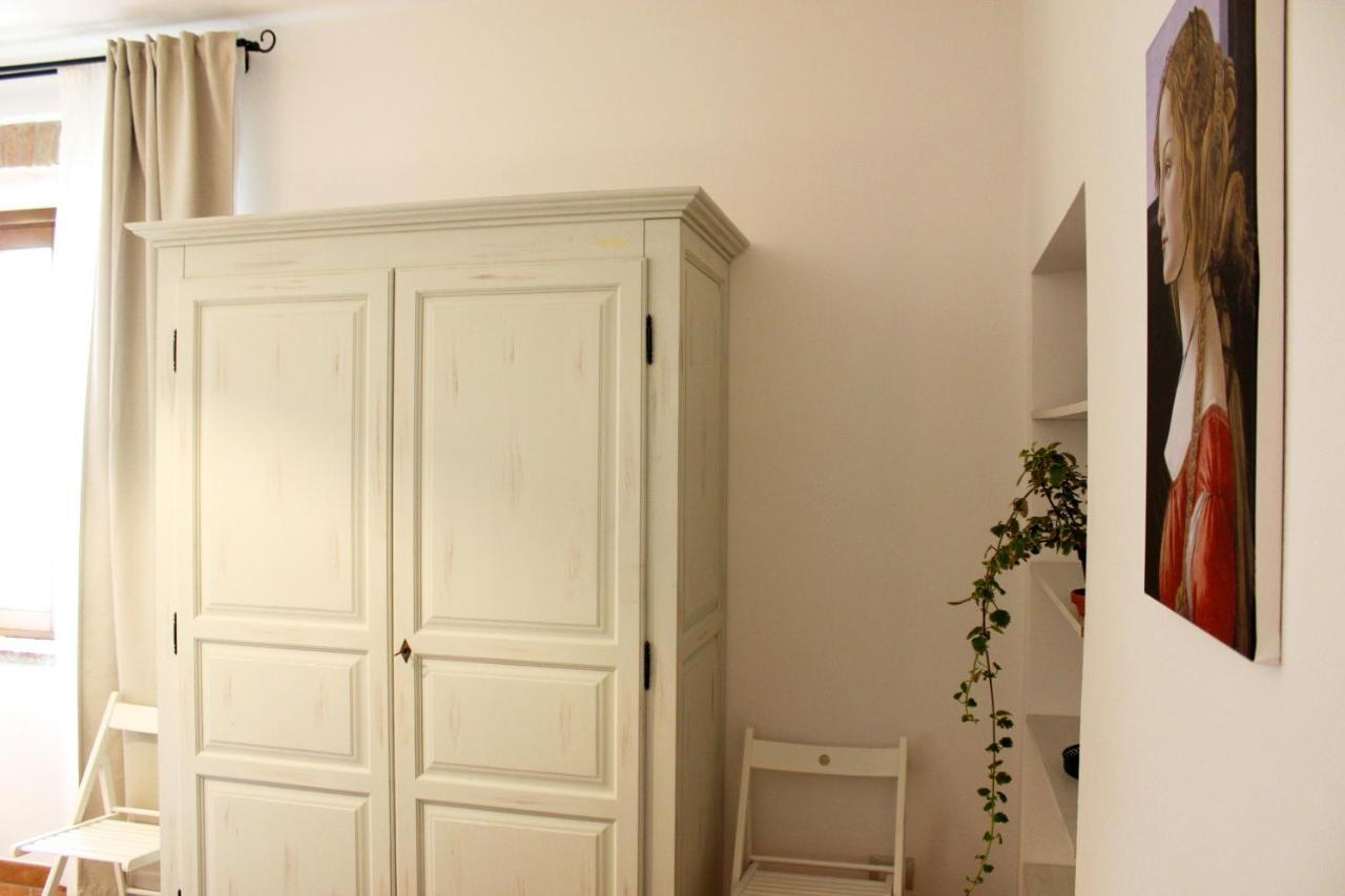 Agriturismo Il Broletto 수베레토 외부 사진