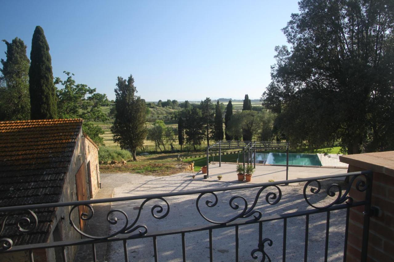 Agriturismo Il Broletto 수베레토 외부 사진