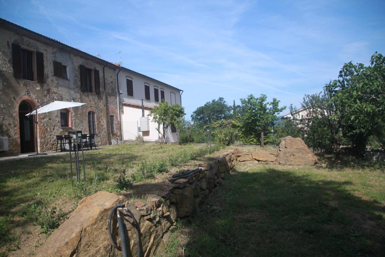 Agriturismo Il Broletto 수베레토 외부 사진