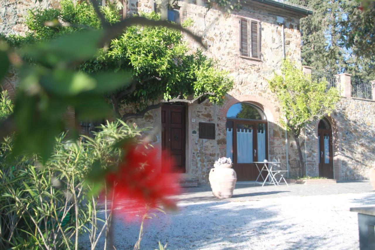 Agriturismo Il Broletto 수베레토 외부 사진